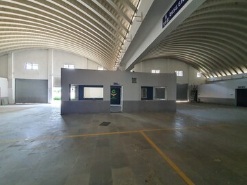 Parking in  Warehouse at Naigaon – for Rent