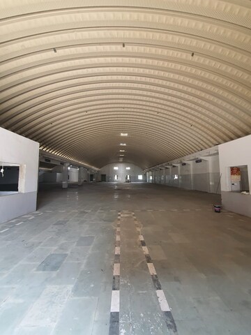 Parking in  Warehouse at Naigaon – for Rent