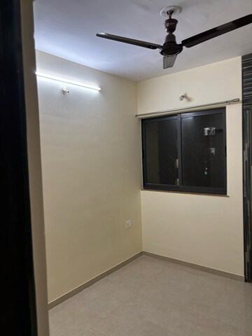 Room in 2 BHK Apartment at Lodha Palava Clara A To D and D1, Dombivli East – for Rent