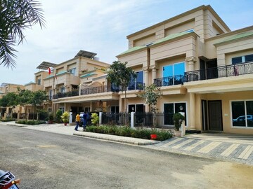 5 BHK Villa – Exterior View View at Sapphire Royale, Sultanpur Road - for Sale