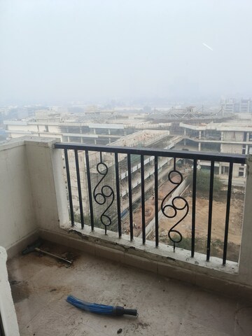 2 BHK Apartment – Exterior View View at Emaar Emerald Estate, Sector 65 - for Rent