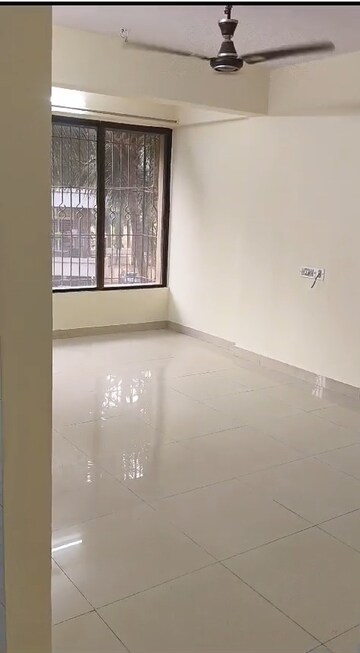 2 BHK Apartment For Rent in Miraj Residency Malad West Mumbai  8349783