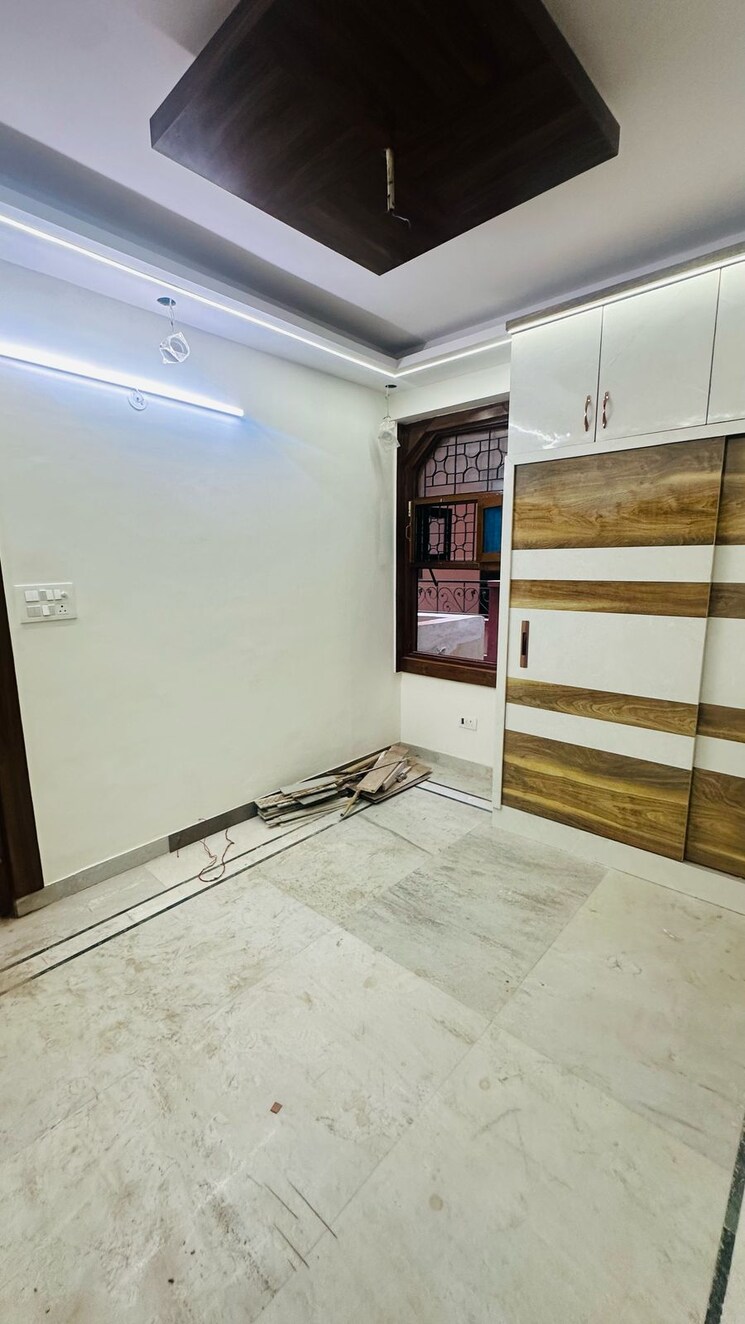 Room, pinnacle-tower 3.5 Bedroom 1916 Sq.Ft. Apartment In Indrapuram Ghaziabad 8349804