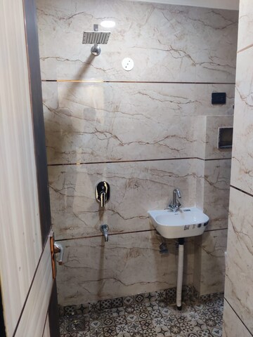 Bathroom in 2 BHK Builder Floor at Govindpuri – for Rent