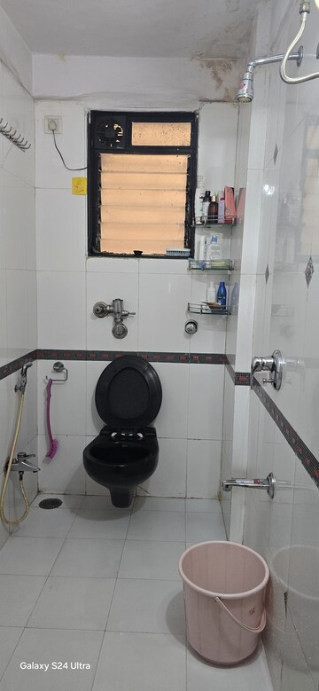 Master Bedroom in 2 BHK Apartment at Jay Balaji CHS, Nerul Sector 6 – for Rent