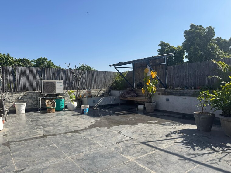 Exterior View, unitech-south-city-ii 3 Bedroom 1625 Sq.Ft. Apartment In Sector 50 Gurgaon 8349851