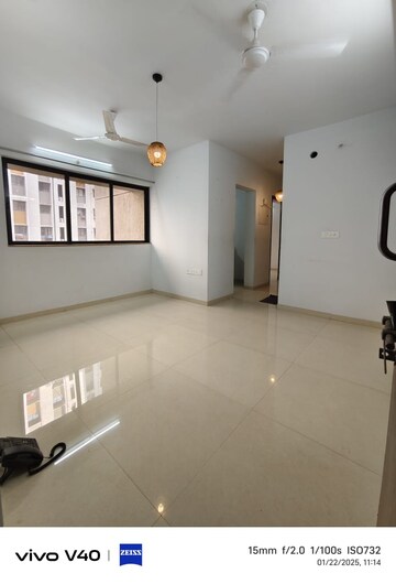 Room in 2 BHK Apartment at Lodha Palava Downtown, Dombivli East – for Rent