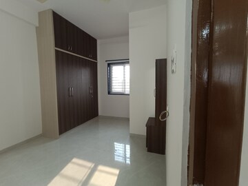 Room in 2 BHK Apartment at Kondapur – for Rent