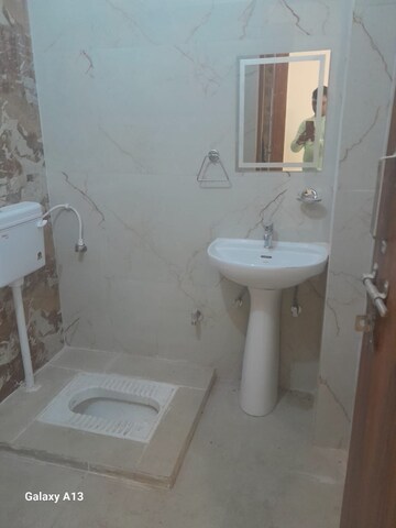Bathroom in 2 BHK Independent House at Jankipuram Extension – for Rent