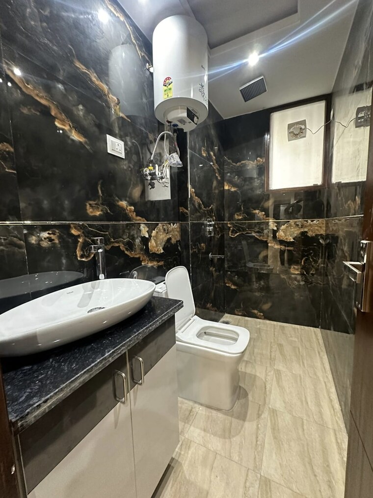 Master Bedroom, saket 3 Bedroom 150 Sq.Yd. Builder Floor In Saket Delhi 8350078