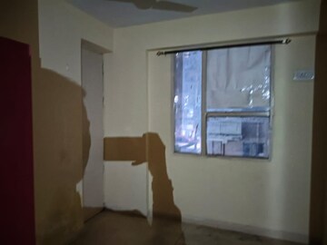 Room in 2 BHK Apartment at Adore Happy Homes, Sector 86 – for Rent