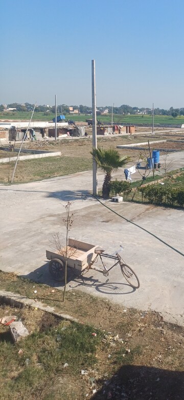  Plot For Sale in Jewar