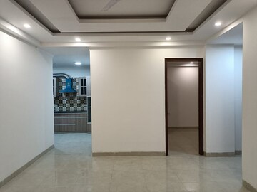 Room in 3 BHK Builder Floor at Saket – for Rent