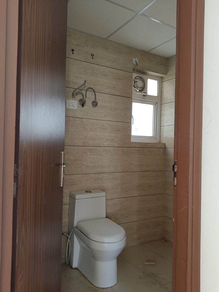 Bathroom, ace-divino 2 Bedroom 995 Sq.Ft. Apartment In Sector 1 Greater Noida Greater Noida 8350107