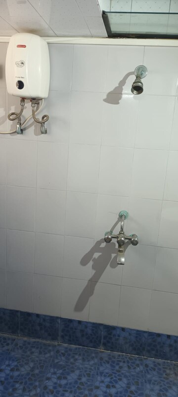 Attached Bathroom in 1 BHK Apartment at Andheri West – for Rent