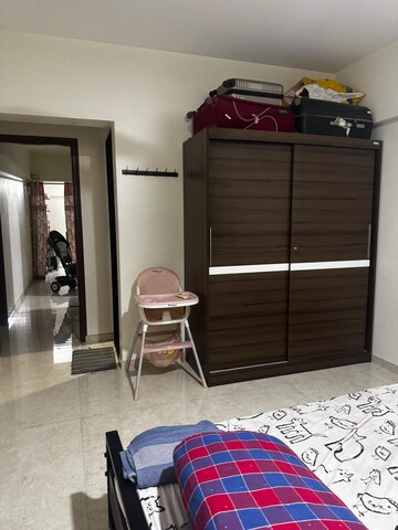 Master Bedroom in 2 BHK Apartment at Chembur – for Rent