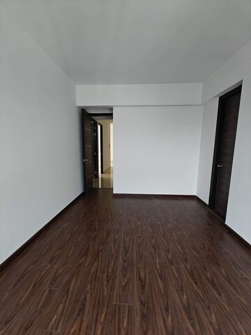 Room in 2 BHK Apartment at Rajesh Raj Infinia, Malad West – for Rent