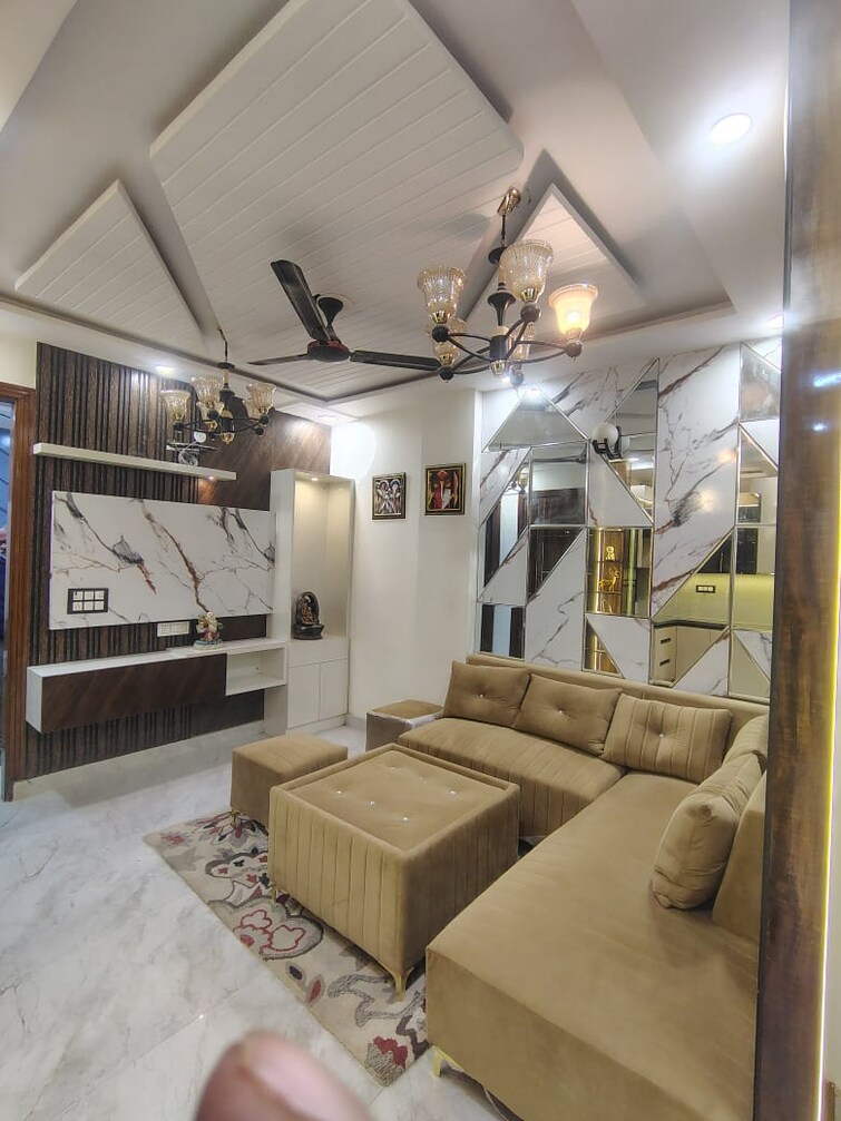 Cover Image, dwarka 3 Bedroom 100 Sq.Yd. Builder Floor In Dwarka Delhi 8350194