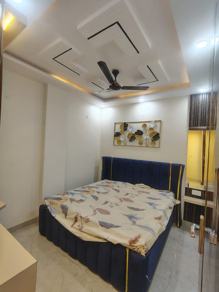 Bedroom, dwarka 3 Bedroom 100 Sq.Yd. Builder Floor In Dwarka Delhi 8350194