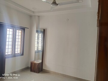 Room in 2 BHK Apartment at Om Sai Emerald Tarnaka, Tarnaka – for Rent