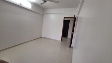 Room in 2 BHK Apartment at Goel Ganga Carnation, Koregaon Park – for Rent