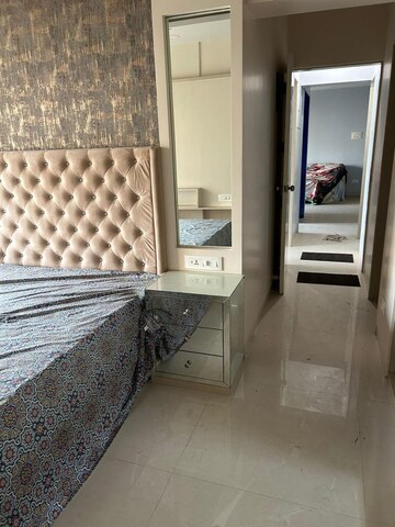 Bedroom in 2 BHK Apartment at Unique Poonam Estate Cluster 2, Mira Road – for Rent