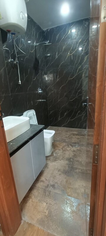 Bathroom in 1 BHK Builder Floor at Ansal Sushant Lok I, Sector 43 – for Rent
