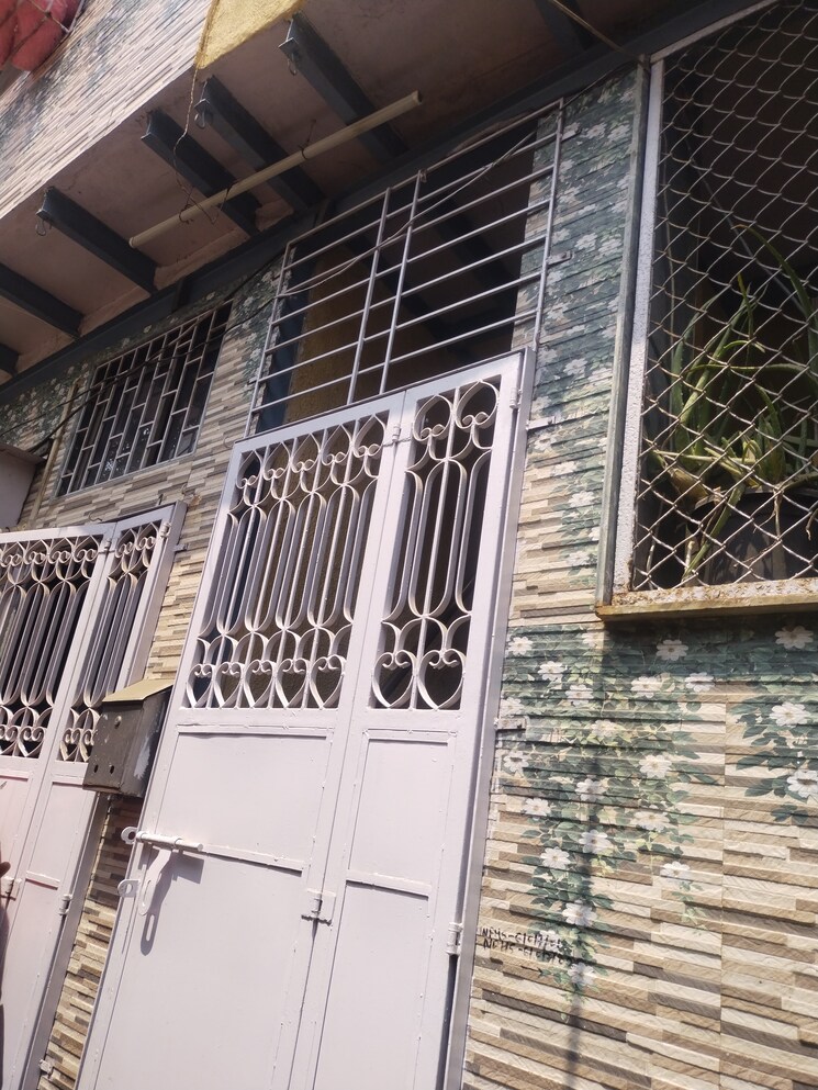Balcony, swastik-park 1 RK 250 Sq.Ft. Independent House In Chembur Mumbai 8350388