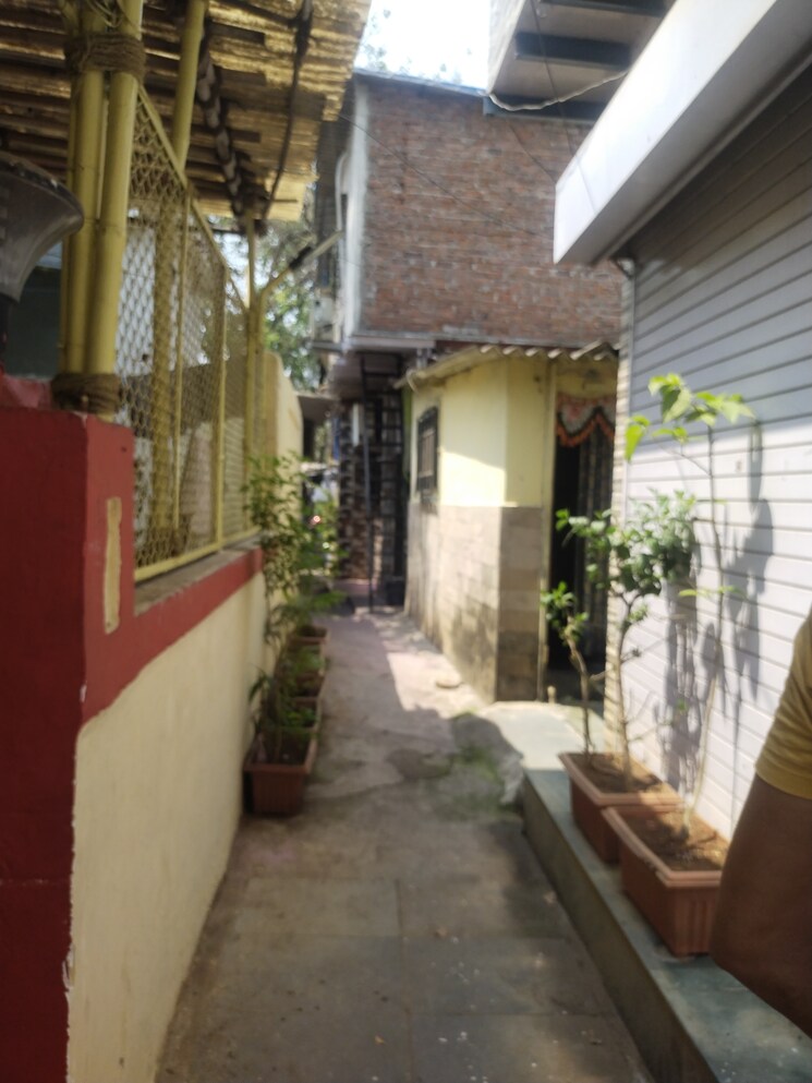 Balcony, swastik-park 1 RK 250 Sq.Ft. Independent House In Chembur Mumbai 8350388