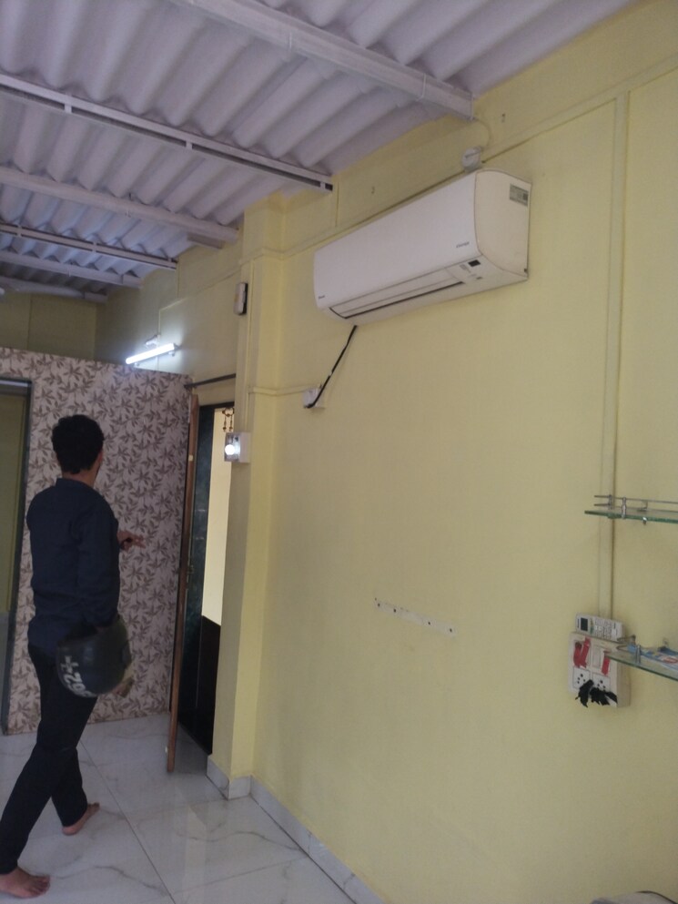 Bathroom, swastik-park 1 RK 250 Sq.Ft. Independent House In Chembur Mumbai 8350388