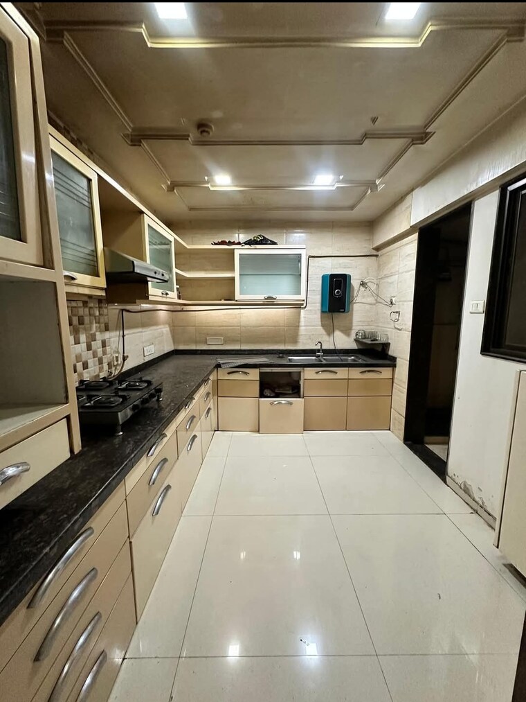 Kitchen, kool-homes-solitaire 4 Bedroom 2540 Sq.Ft. Apartment In Kondhwa Pune 8350419