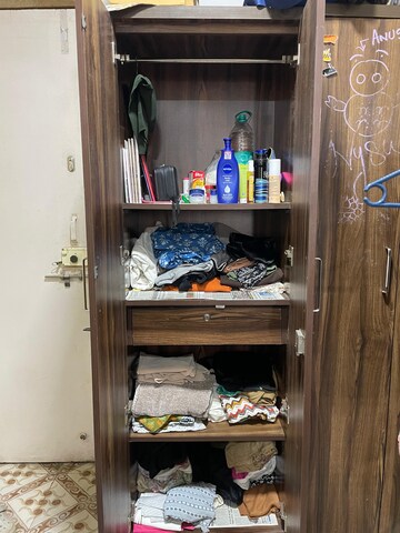 Furnished Amenities in 1 RK Apartment at Vile Parle West – for Rent