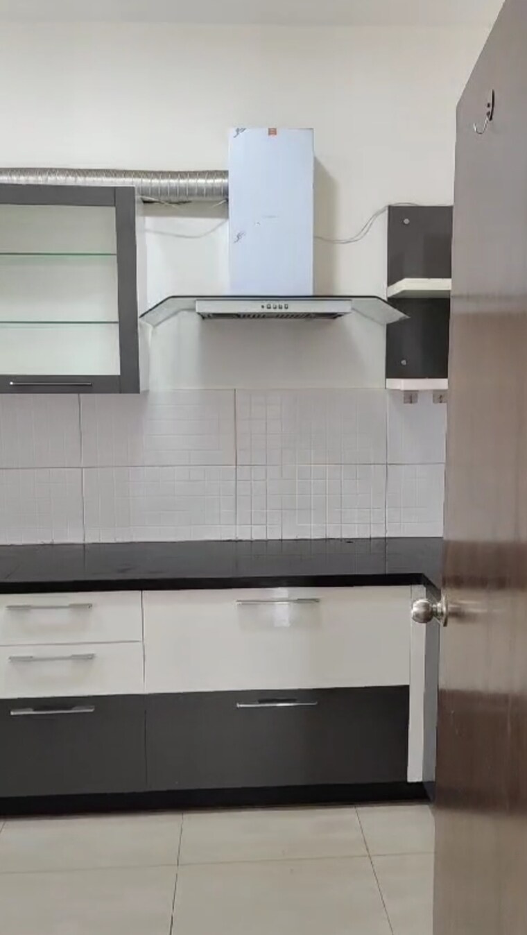 Kitchen, prestige-park-view 3 Bedroom 1839 Sq.Ft. Apartment In Whitefield Bangalore 8350552