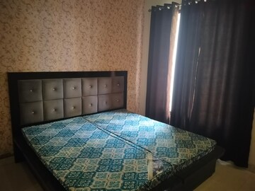 Bedroom in 3 BHK Apartment at Sunshine Enclave, Vip Road – for Rent
