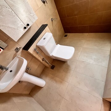 Bathroom in 1 BHK Apartment at Prestige Primrose Hills, Nagegowdanapalya – for Rent