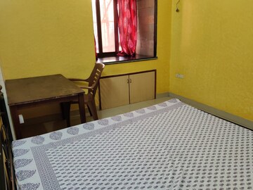 Bedroom in 2 BHK Apartment at Lok Sarita, Andheri East – for Rent
