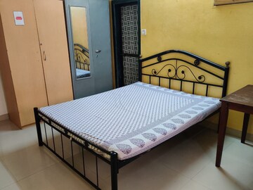 Bedroom in 2 BHK Apartment at Lok Sarita, Andheri East – for Rent