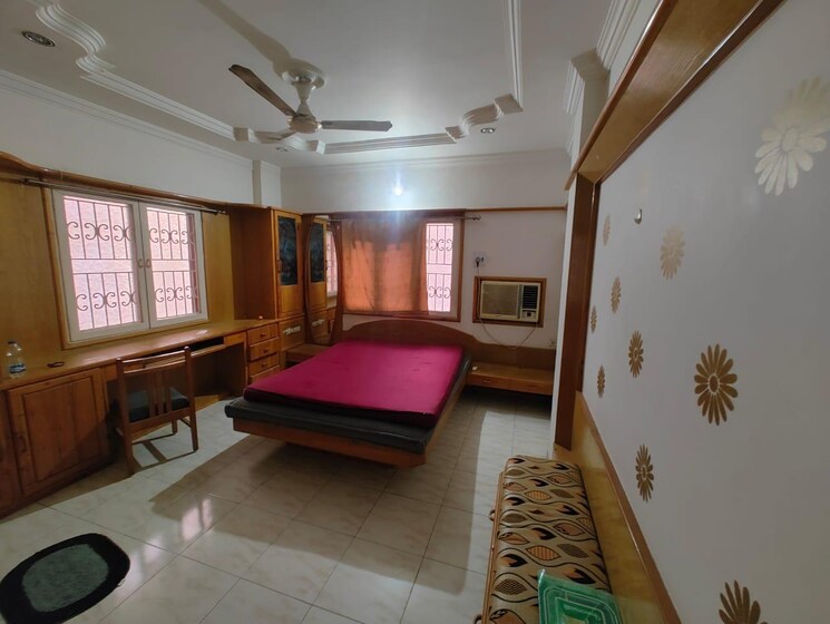 Room, jetalpur 3 Bedroom 2100 Sq.Ft. Apartment In Jetalpur Vadodara 8350650