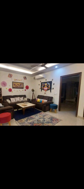 Bedroom in 2.5 BHK Builder Floor at Sector 31 – for Rent
