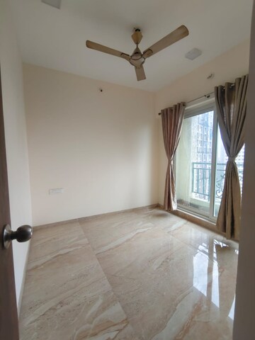 Room in 2 BHK Apartment at Siddhi Highland Springs, Dhokali – for Rent
