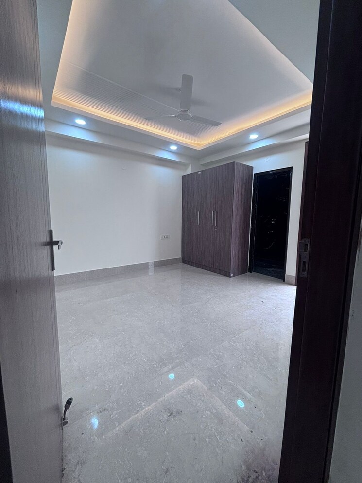 Room, saket 3 Bedroom 1800 Sq.Ft. Builder Floor In Saket Delhi 8350714