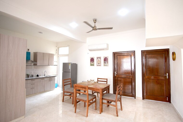 Living Room, ss-almeria 3.5 Bedroom 2000 Sq.Ft. Builder Floor In Sector 84 Gurgaon 8350733