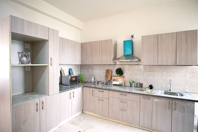 Kitchen, ss-almeria 3.5 Bedroom 2000 Sq.Ft. Builder Floor In Sector 84 Gurgaon 8350733