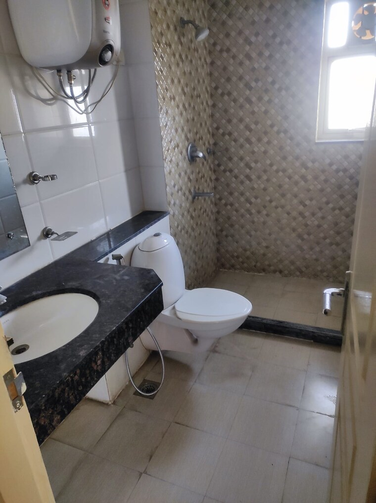 Master Bedroom, bestech-park-view-ananda 3 Bedroom 1810 Sq.Ft. Apartment In Sector 81 Gurgaon 8350737