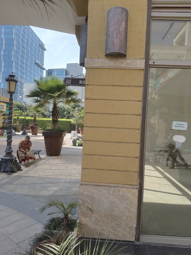 Exterior View, m3m-urbana Commercial Shop 1300 Sq.Ft. In Sector 67 Gurgaon 8350741