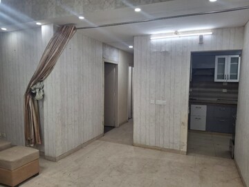 Building Lobby in 3 BHK Apartment at Raheja Vedas, Sector 108 – for Rent
