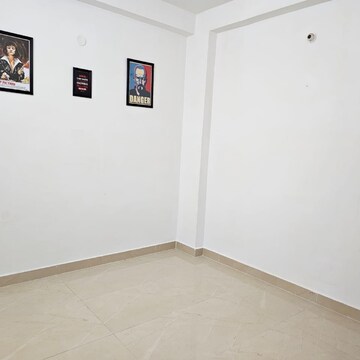 Room in 2 BHK Apartment at Chattarpur – for Rent