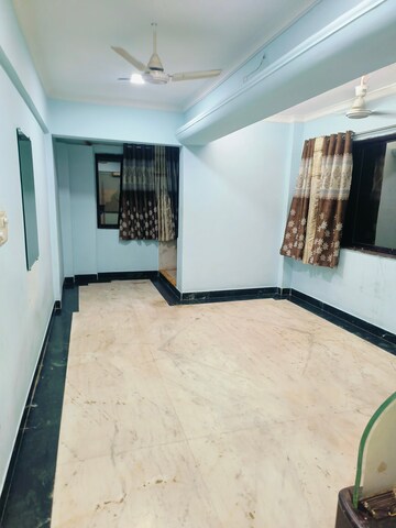 Room in 3.5 BHK Independent House at Shivasthan CHS, Virar West – for Sale