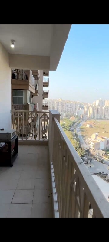 Kitchen in 2 BHK Apartment at Gaur City 7th Avenue, Sector 4, Greater Noida – for Sale
