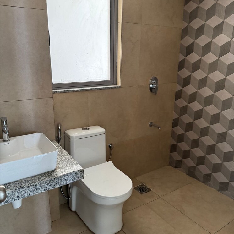 Bathroom, kalpataru-immensa-b 3 Bedroom 944 Sq.Ft. Apartment In Kolshet Industrial Area Thane 8350829